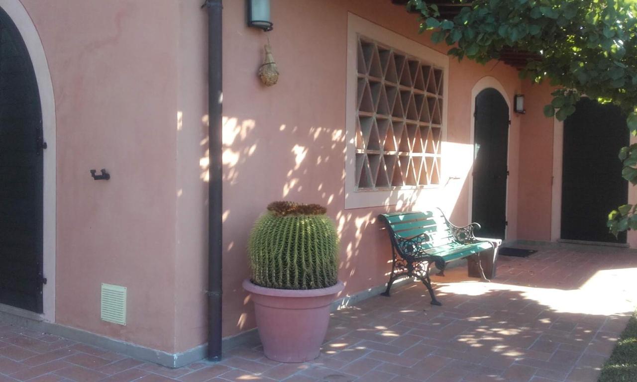 Gervasella Villa Pontedera Buitenkant foto
